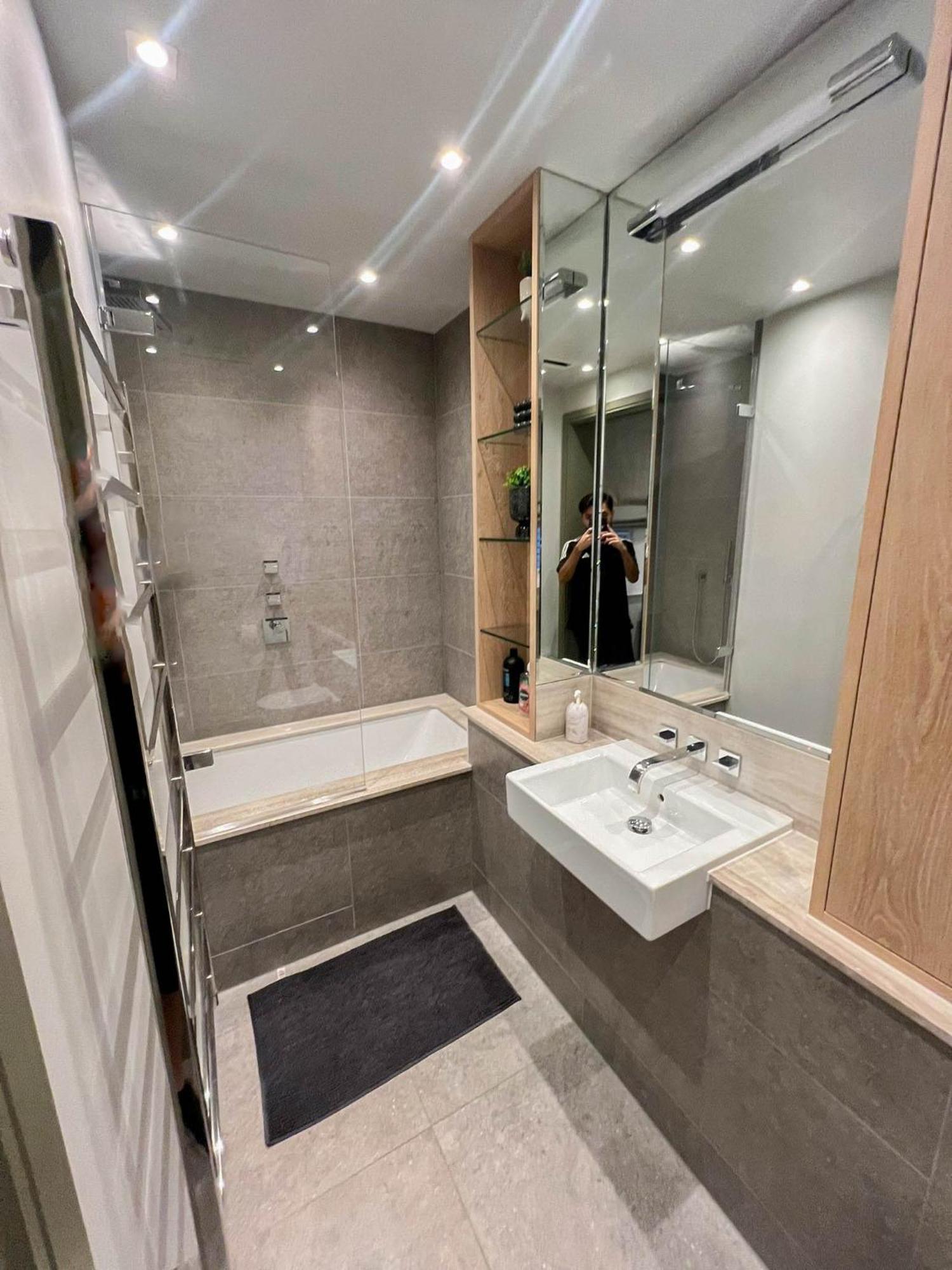 Appartement Luxurious 3-bedroom & 3 Bathroom Flat With Indoor Fireplace And Patio In Mayfair Londres