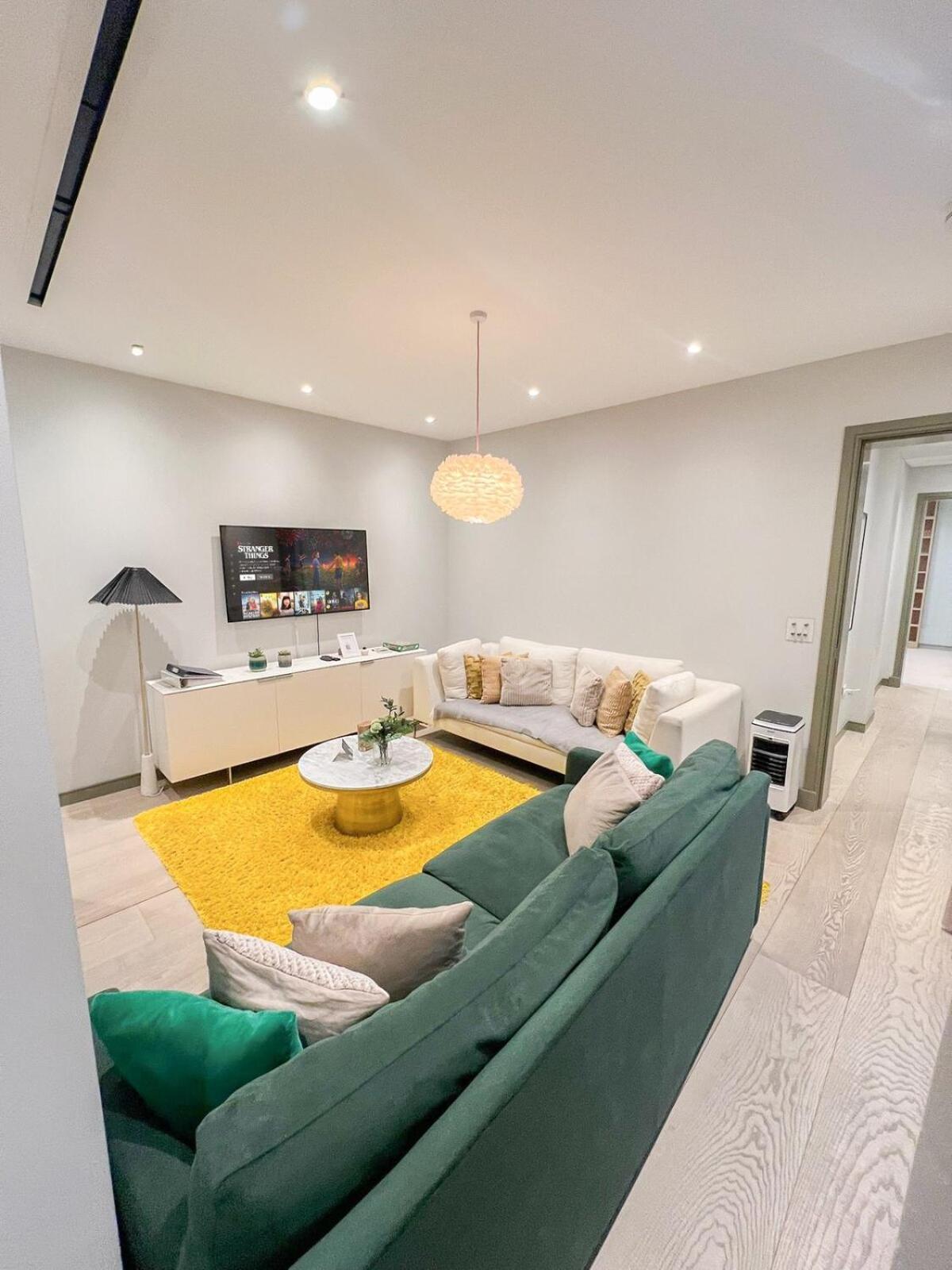 Appartement Luxurious 3-bedroom & 3 Bathroom Flat With Indoor Fireplace And Patio In Mayfair Londres