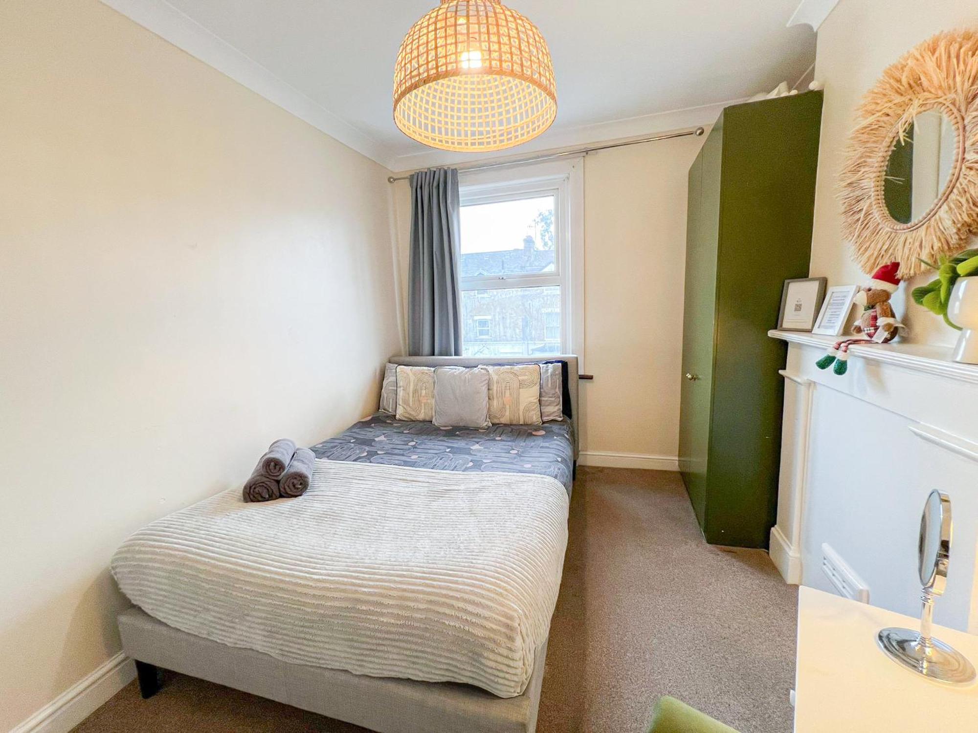 Appartement Ample Acton 4-bedroom Flat,ealing, West *