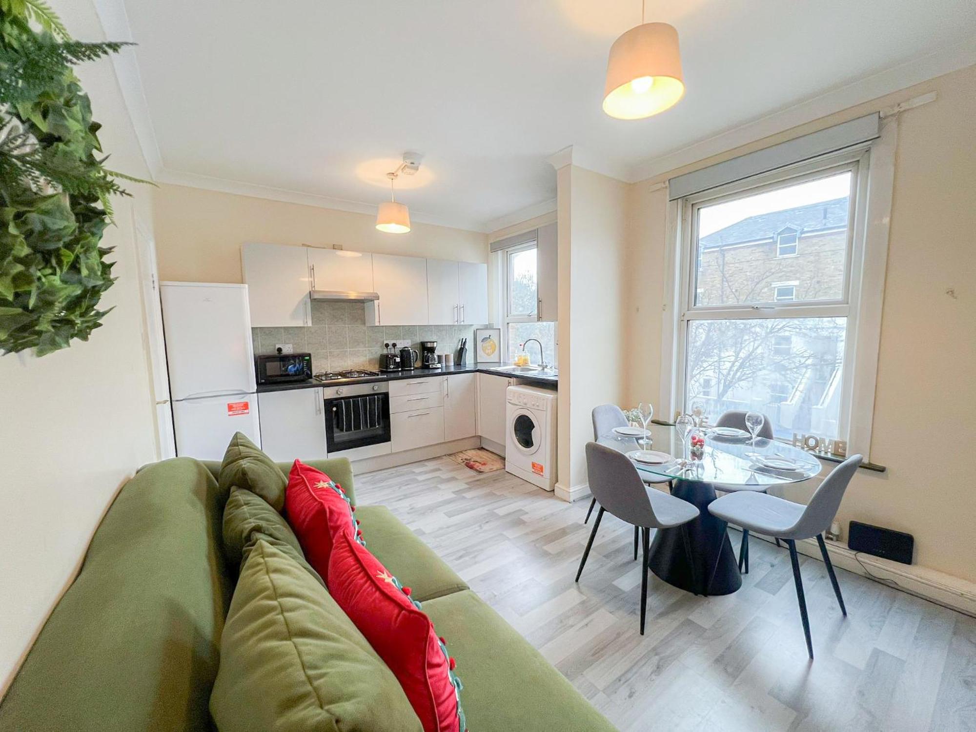 Ample Acton 4-bedroom Flat,ealing, West * Londres