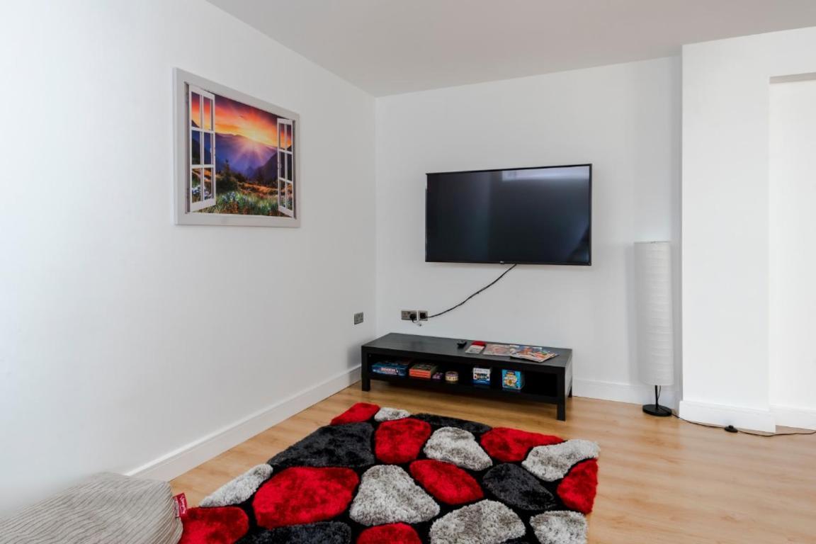 Luxury Hampstead Mews House, Close To Centre Londres