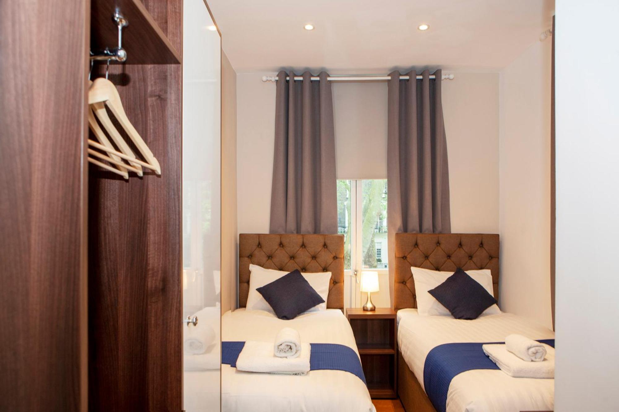 Putera Puteri Hotel London