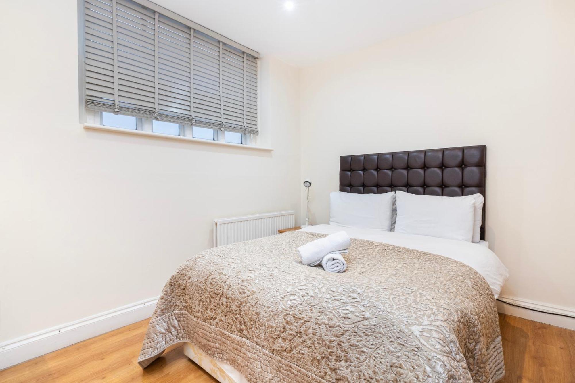 Hyde Park & Apart-hotel