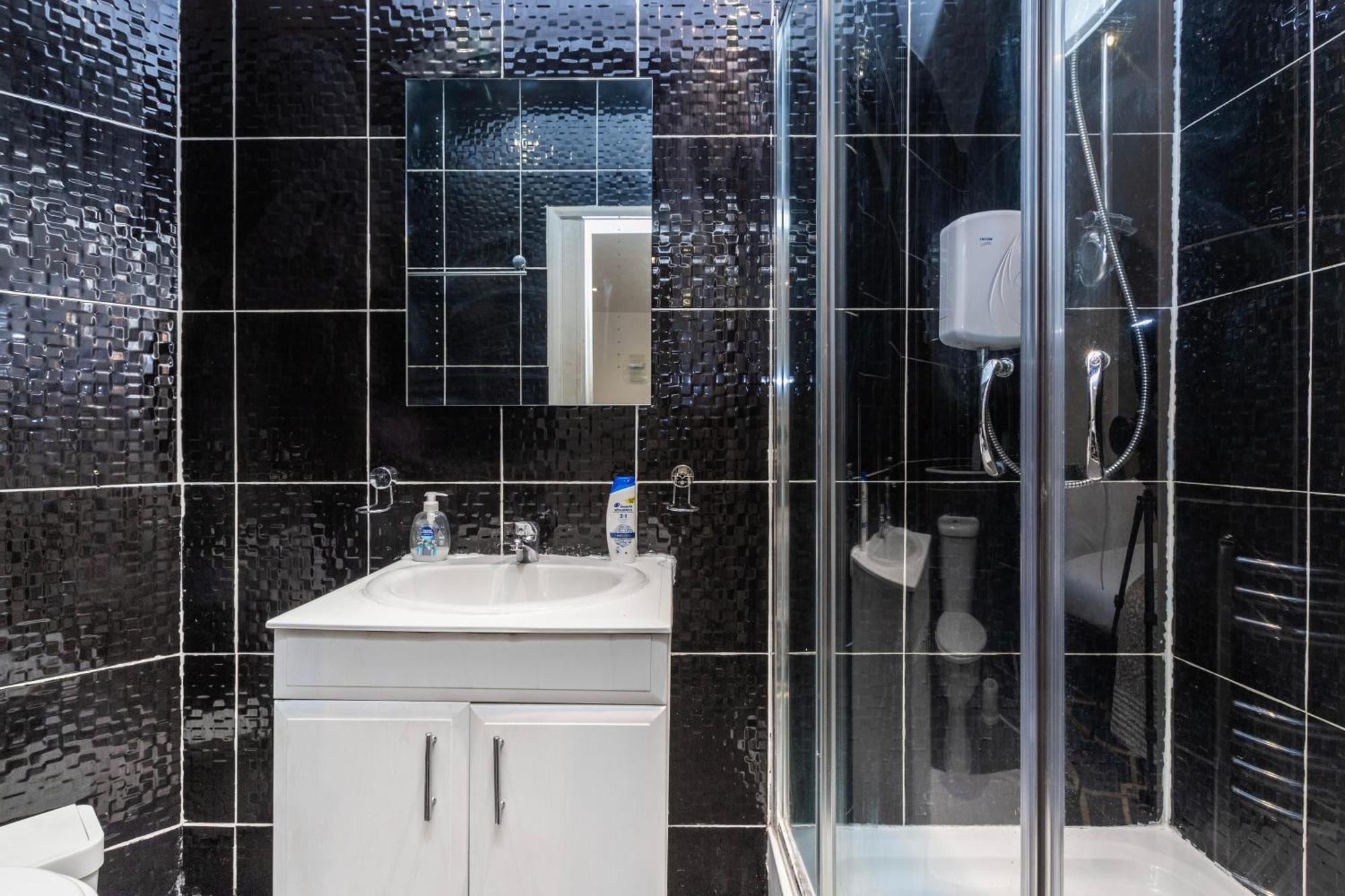 Apart-hotel Hyde Park & 3*
