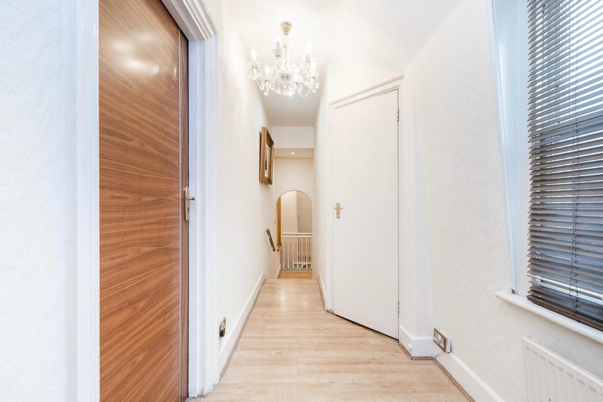 Hyde Park & Apart-hotel 3*