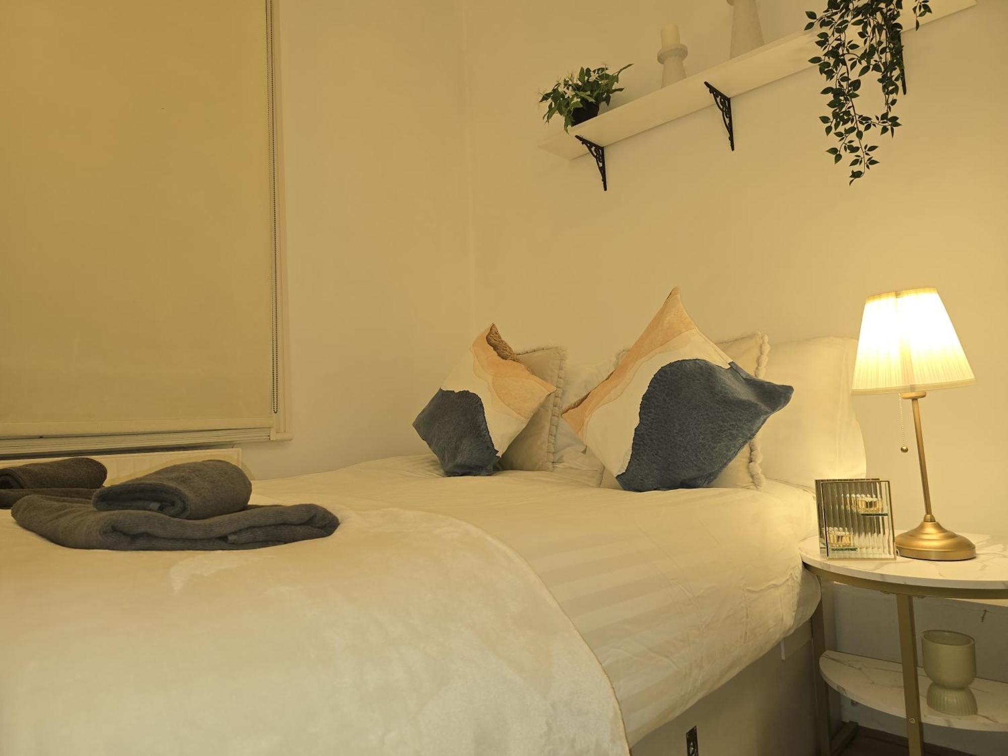 Stylish 2-bed In West - Extended Appartement Londres