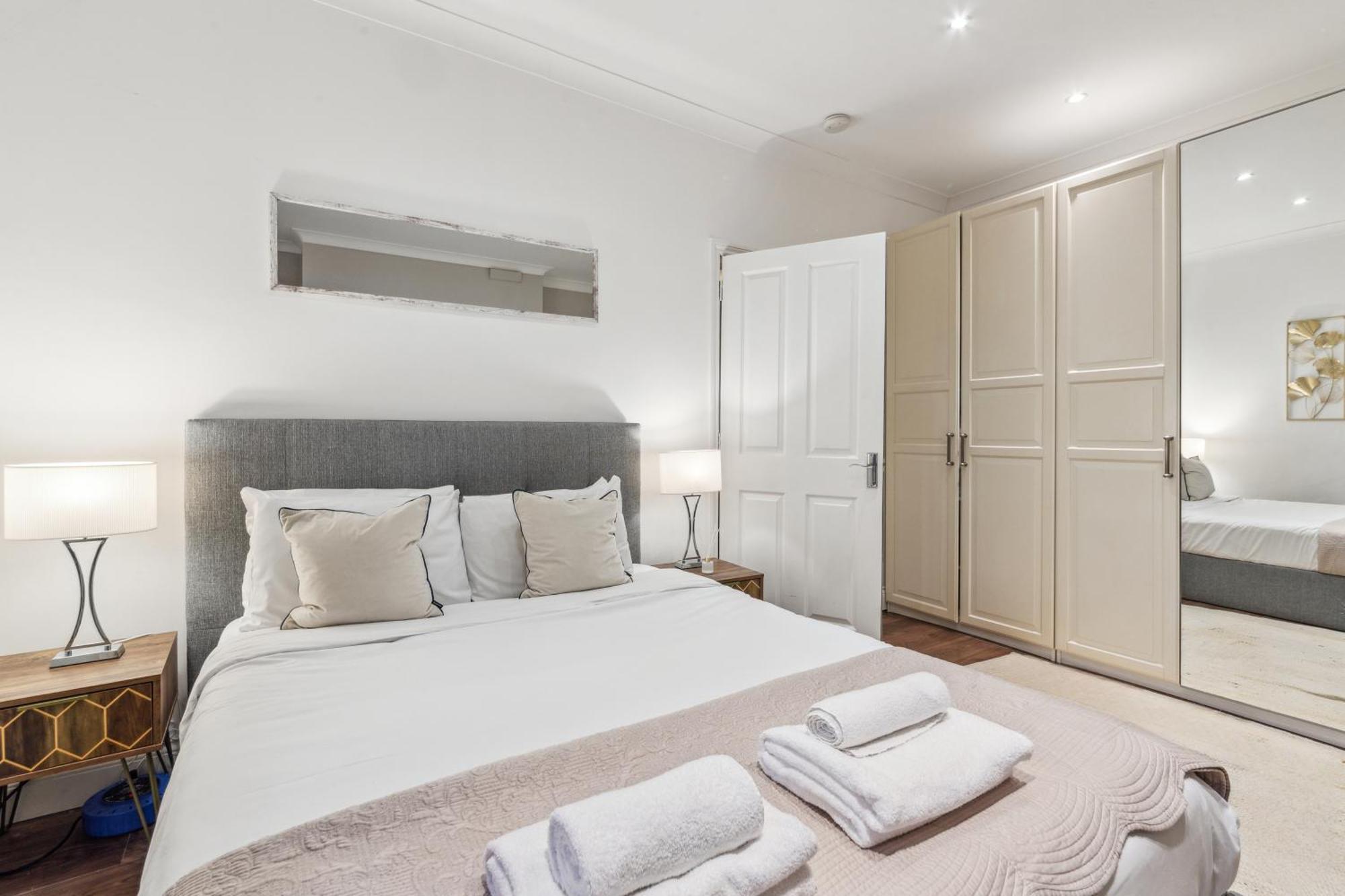 Stunning 2bed 2bath In Earls Court Sleeps Six Londres