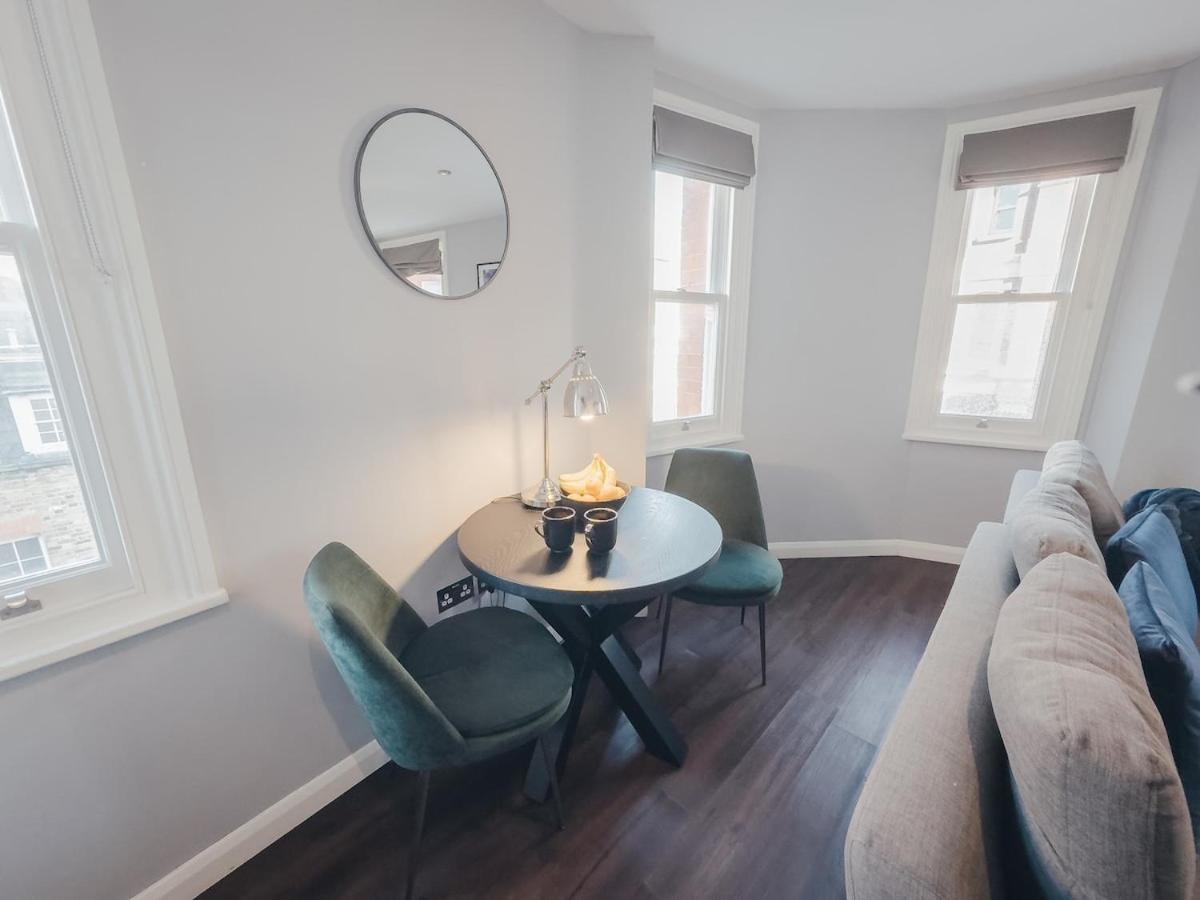 Stunning Soho Flat Ldn *