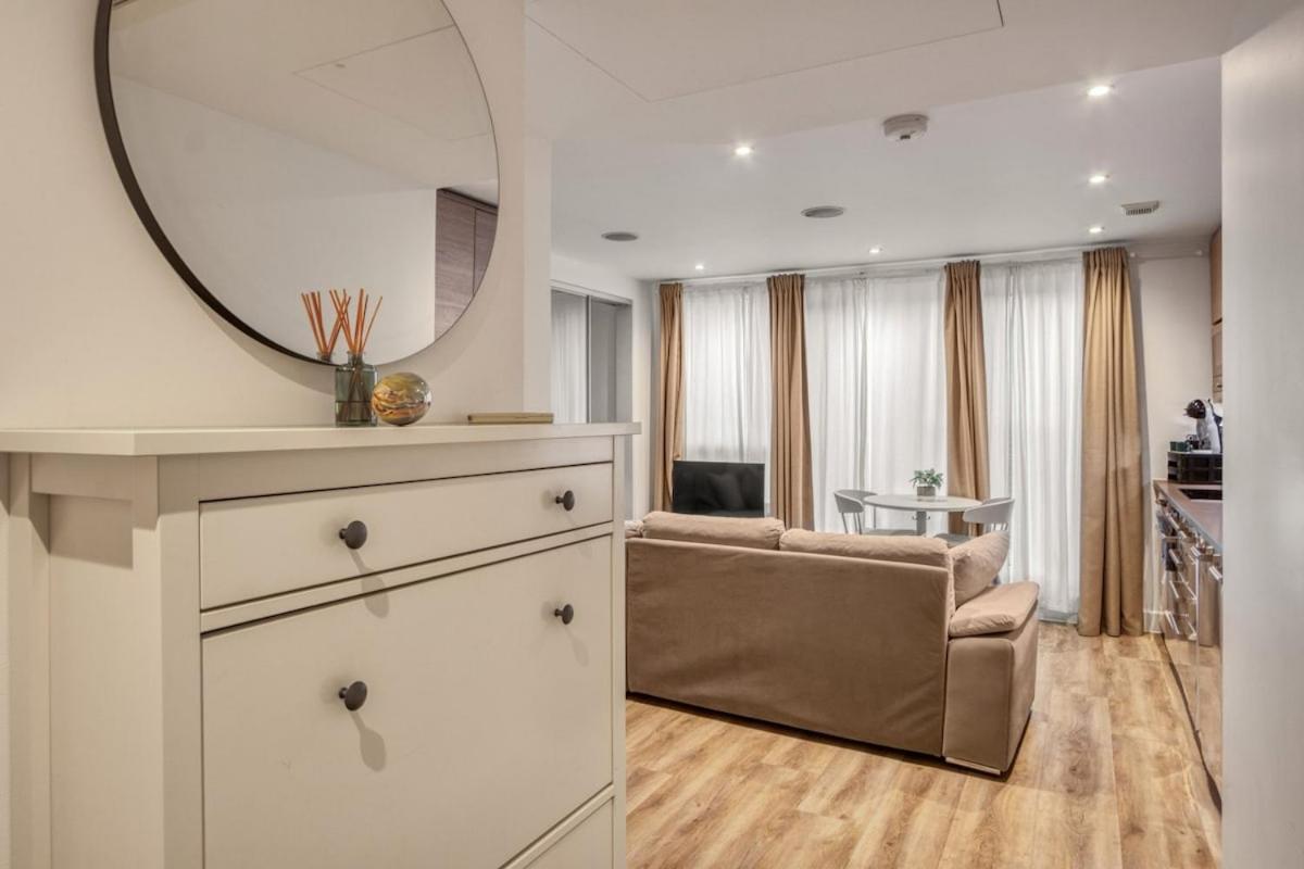 Charming 1 Bed With Ac Next To Vauxhall Station- Zone 1 Appartement Londres