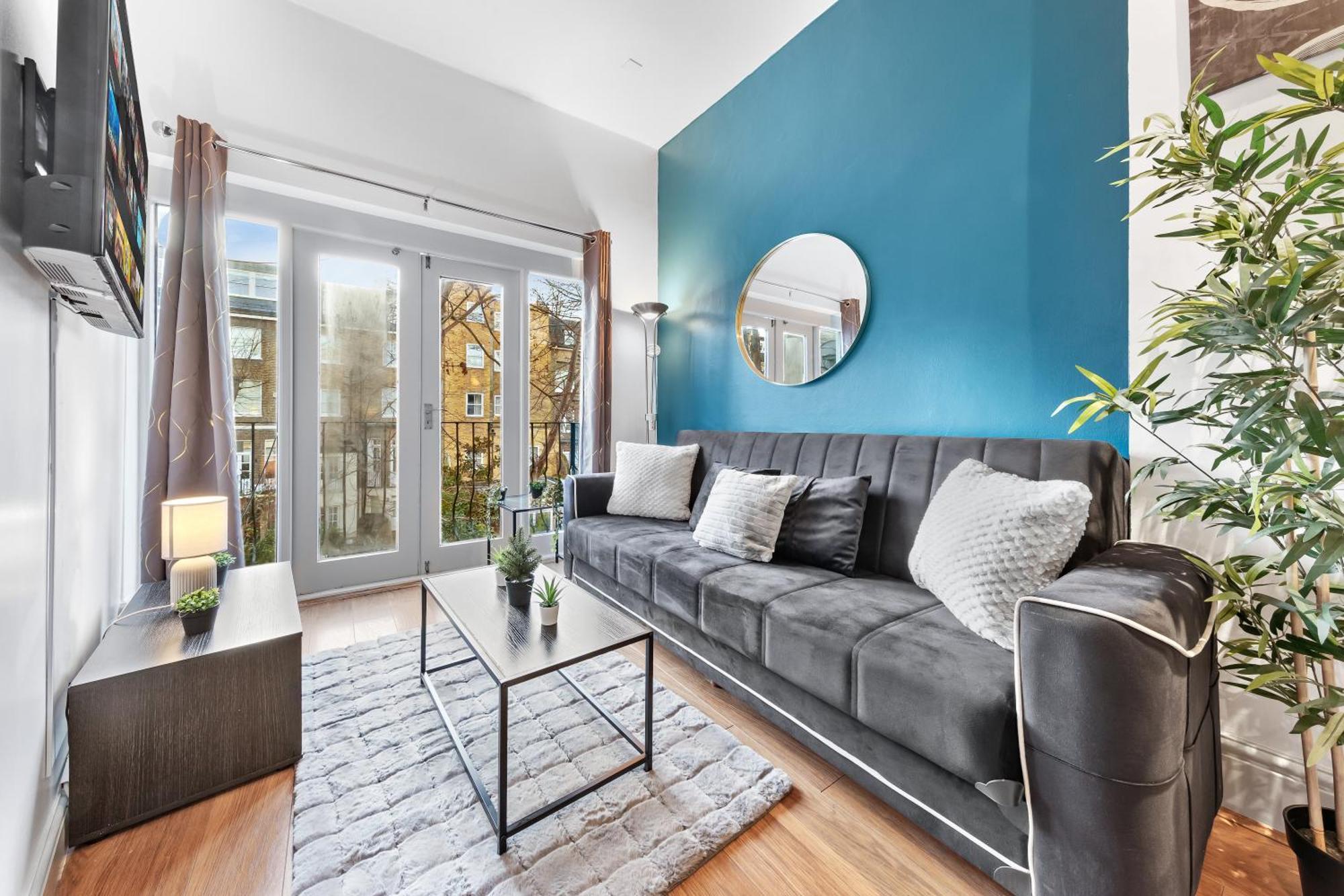 Luxurious 3 Bedroom Flat With Balcony In Kensington For 7 Next To Station Near Harrods Londres