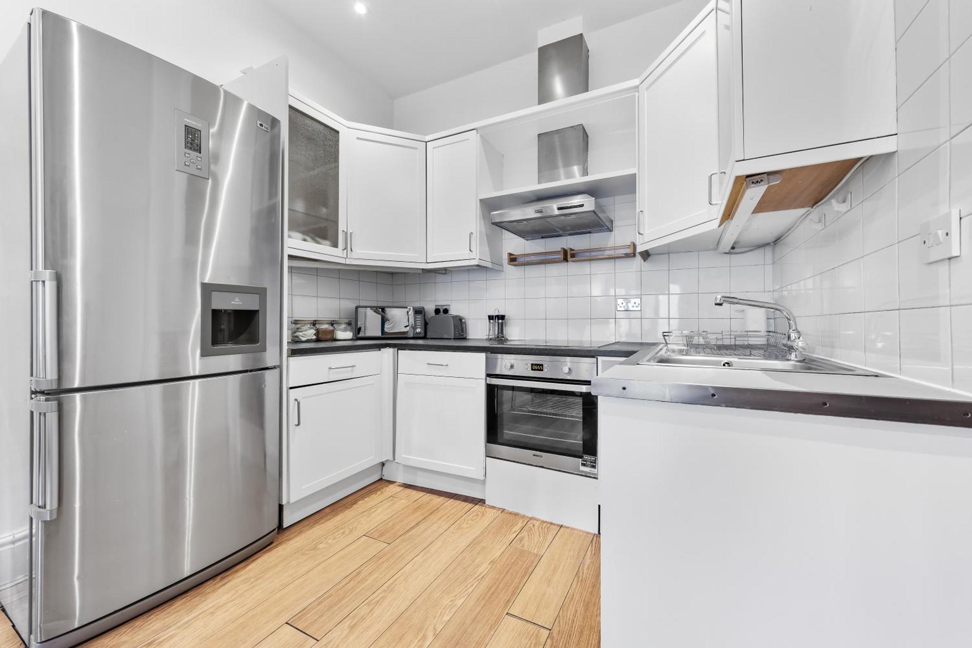 Apartamento Luxurious 3 Bedroom Flat With Balcony In Kensington For 7 Next To Station Near Harrods
