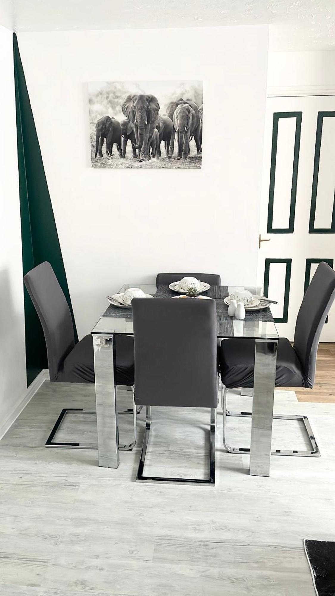 Apartamento Juniper - 2 Bedrooms *