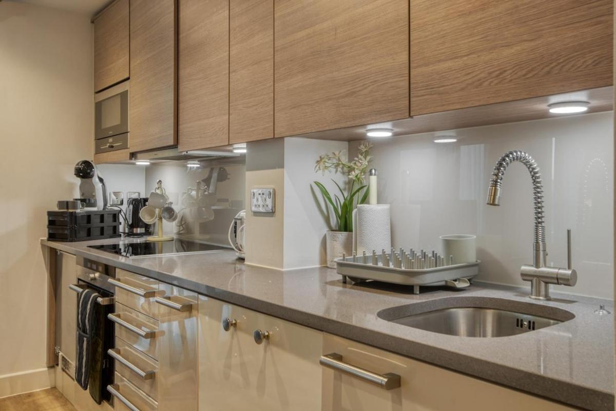 Luxury 1 Bed With Ac By Vauxhall Station Zone 1
