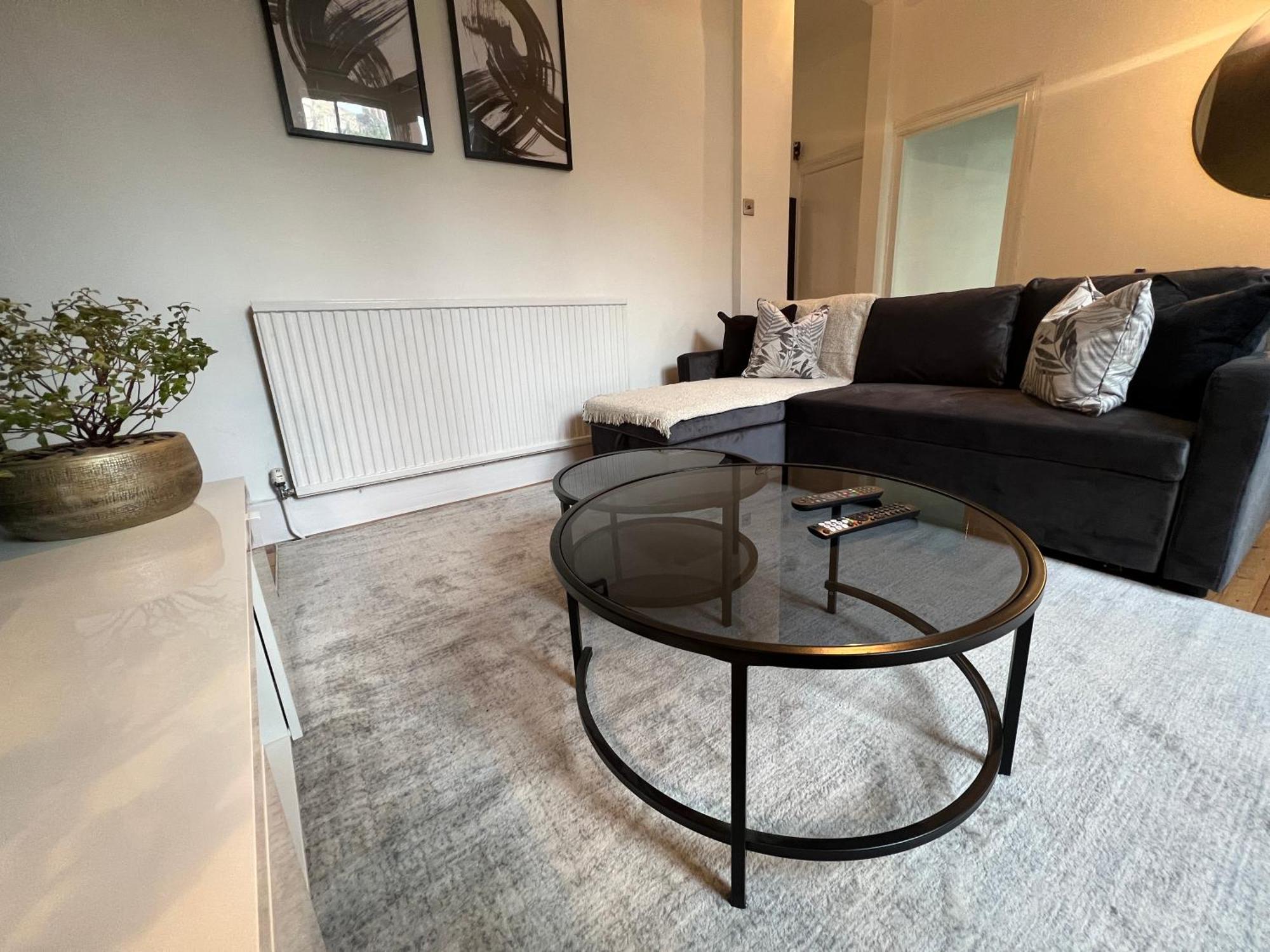Fulham Tranquil 2bd King Bed With Parking & Gdn Apartment