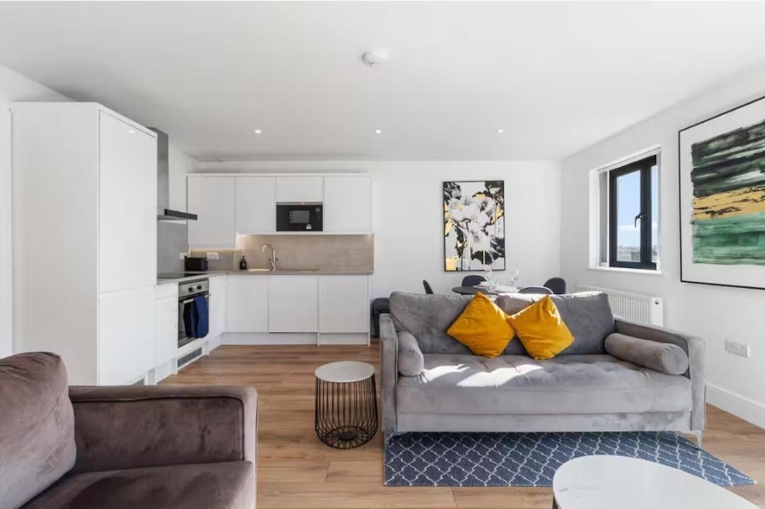 Large 2 Bed Lewisham Catford - Long Allowed Appartement Londres
