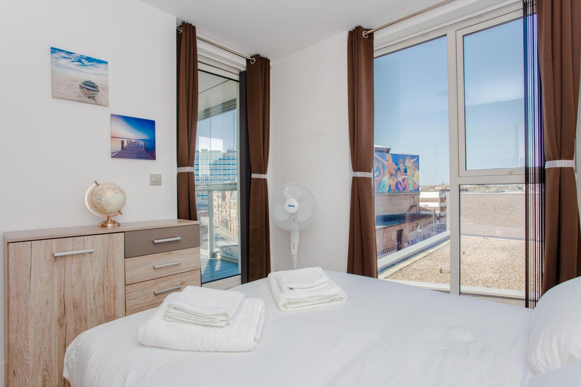 Brand New 2 Bedroom 2 Bath Flat At Brixton Station And O2 For Max 8 Guests Londres