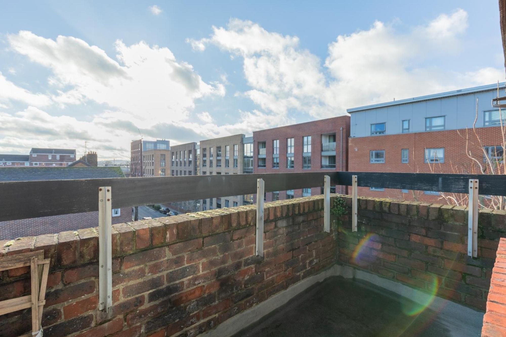 Stylish 1bd Flat With Shard Views Near Bermondsey Appartement