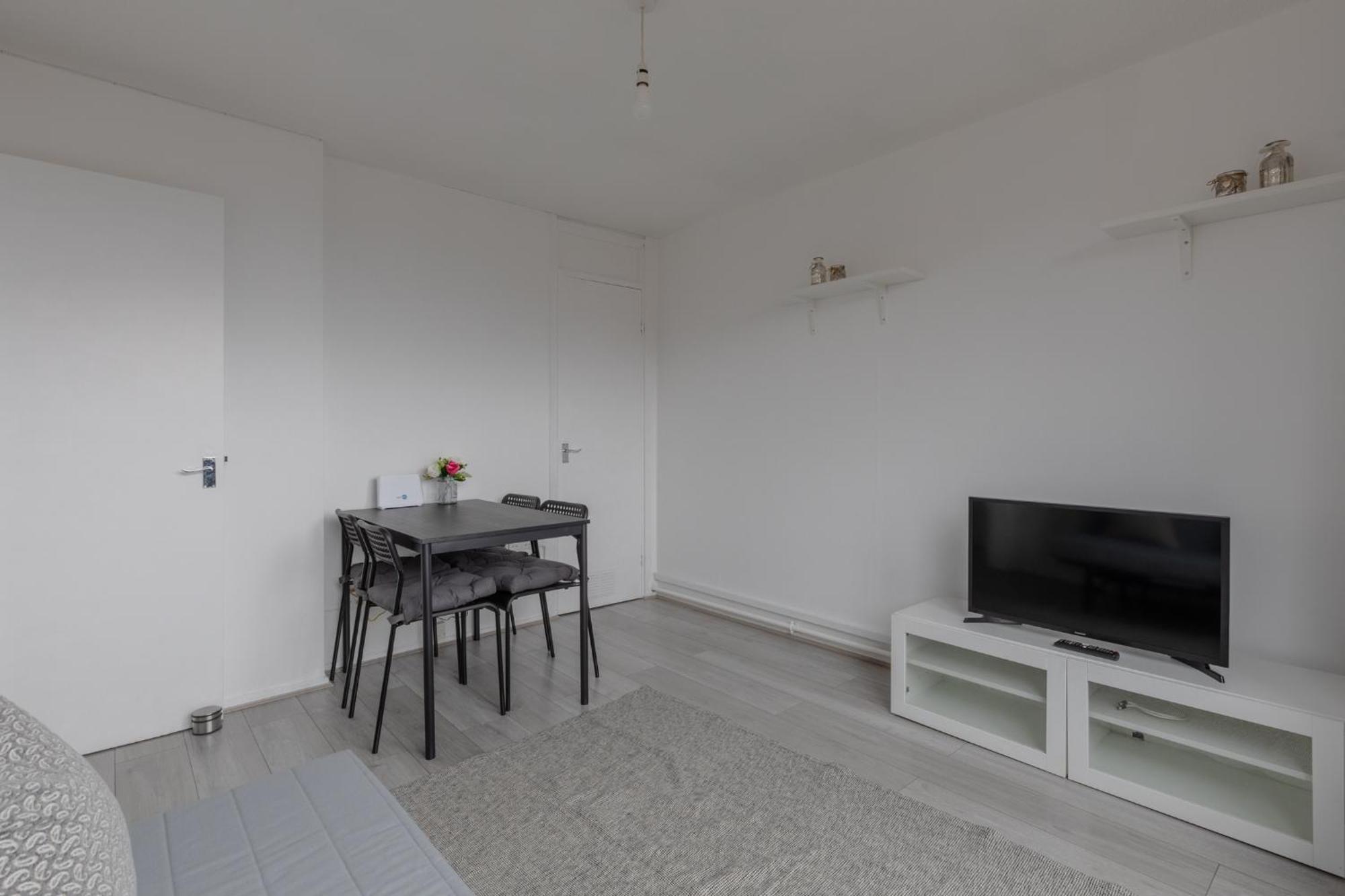Stylish 1bd Flat With Shard Views Near Bermondsey * Londres
