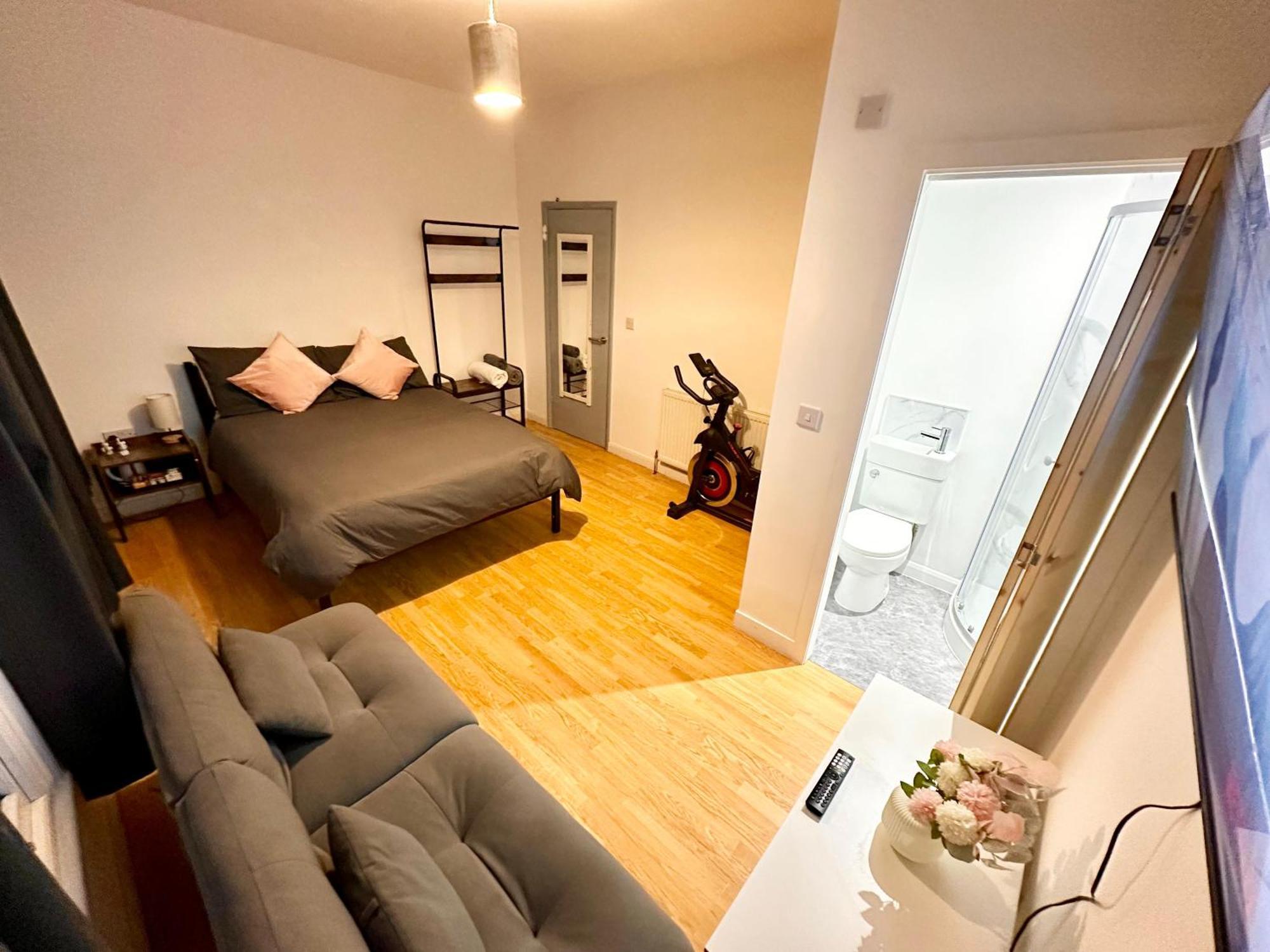 41b Flat Near Zone 1 * Londres