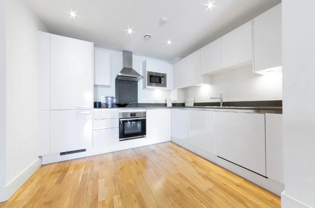 Stylish 1-bedroom Near Canary Wharf, O2 Arena & Excel - Excellent Transport Links Appartement Londres