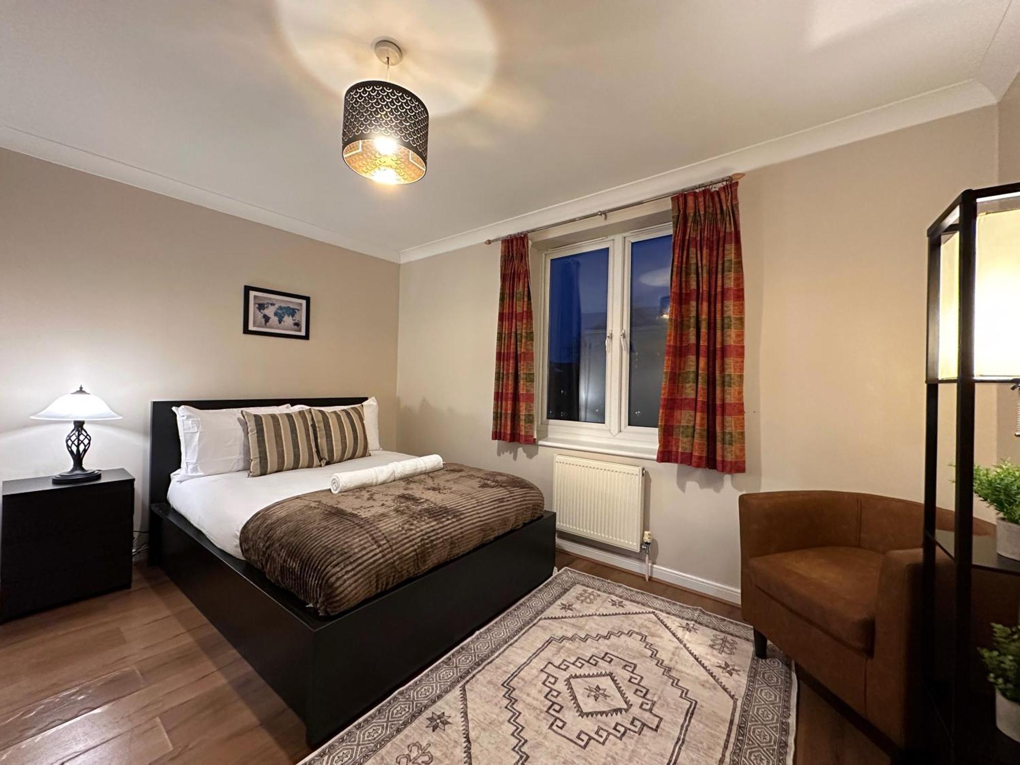 Mia Place In Tower Hill, 2 Double Beds, Max 4 People, Free Parking Available Upon Request, Great Location Londres