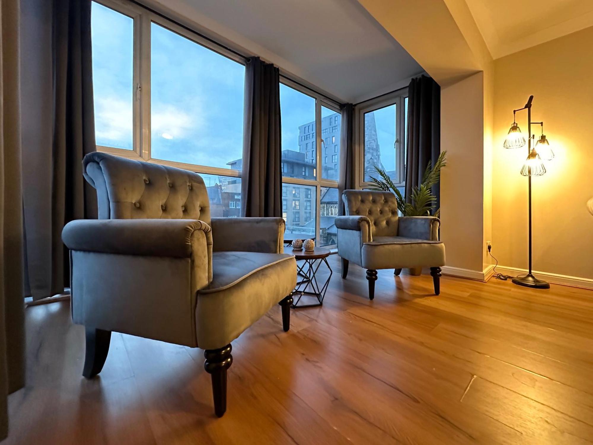 Mia Place In Tower Hill, 2 Double Beds, Max 4 People, Free Parking Available Upon Request, Great Location Londres