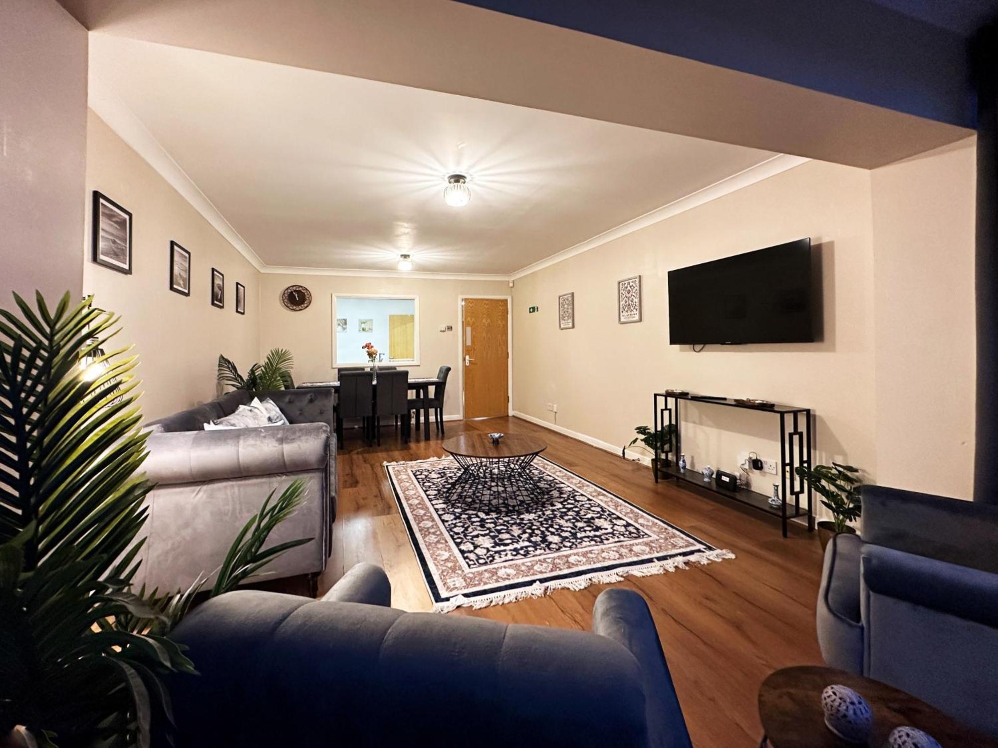 Mia Place In Tower Hill, 2 Double Beds, Max 4 People, Free Parking Available Upon Request, Great Location Appartement *