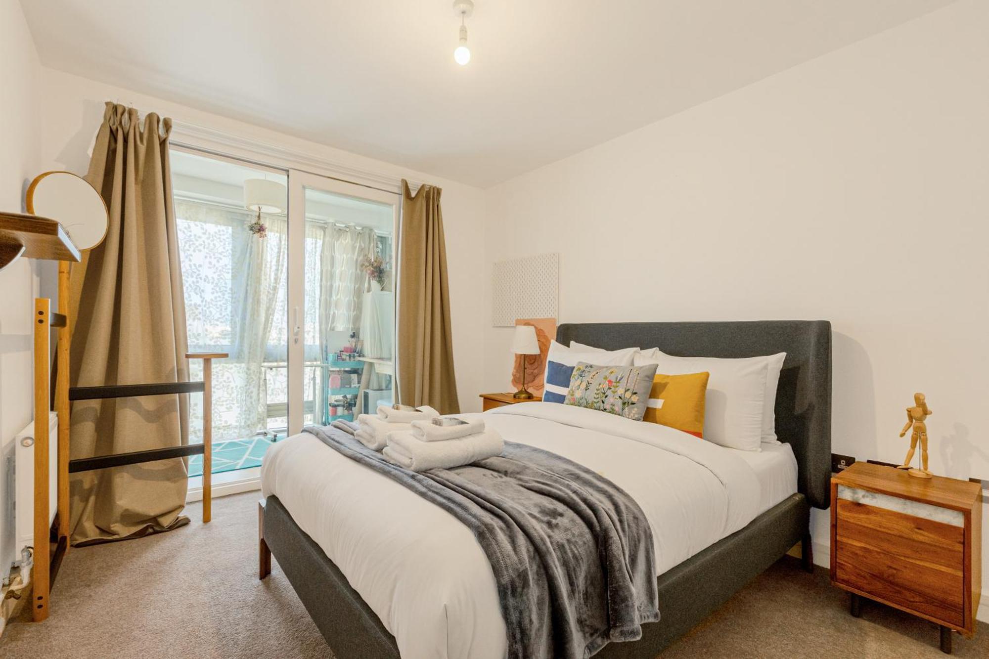 Appartement Lovely 1br Flat, 10min Langdon Park Dlr Station Londres