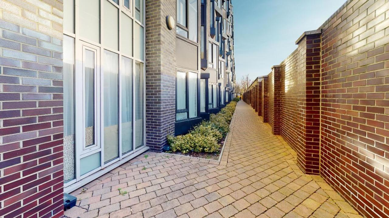 Apartamento For Student Only - Iq East Court At Central London *