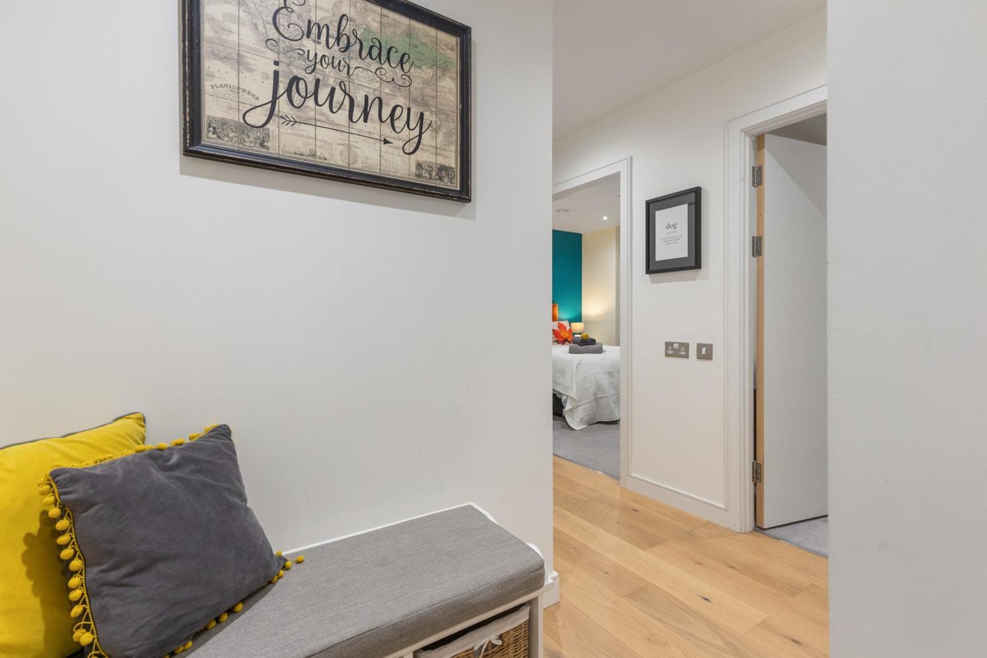 Classy Riverside Flat In Canary Wharf * Londres