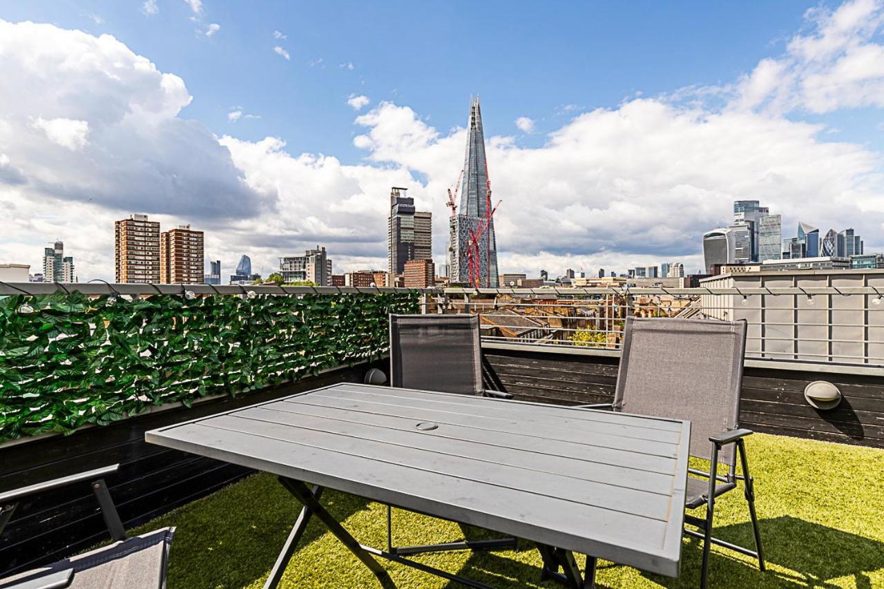 Modern Haven With Terrace View & Urban Charm Appartement