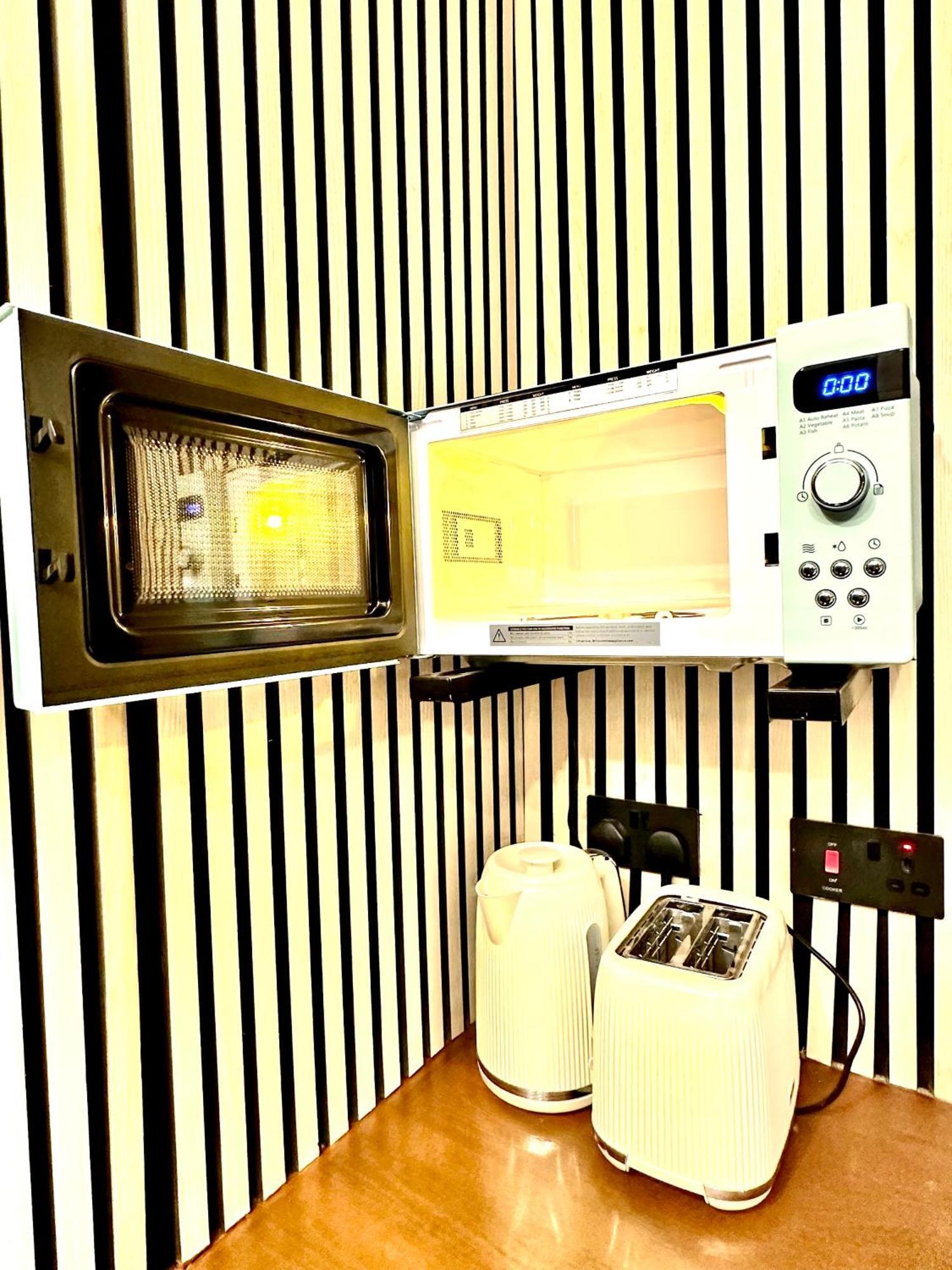 Apartahotel G Eighty Four *
