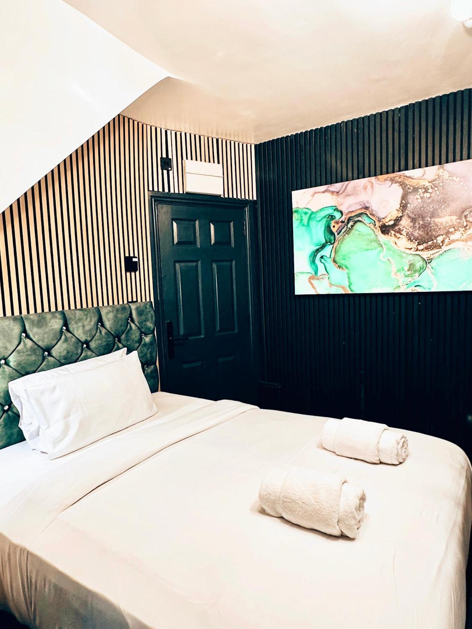 Apartahotel G Eighty Four