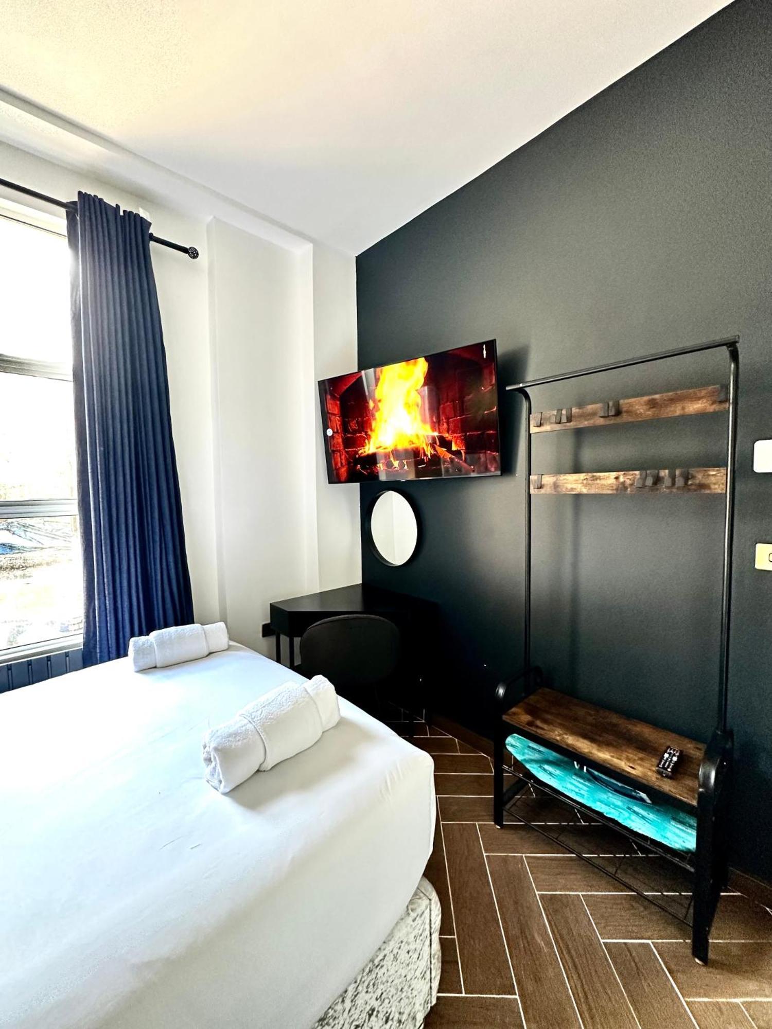 Apartahotel G Eighty Four *