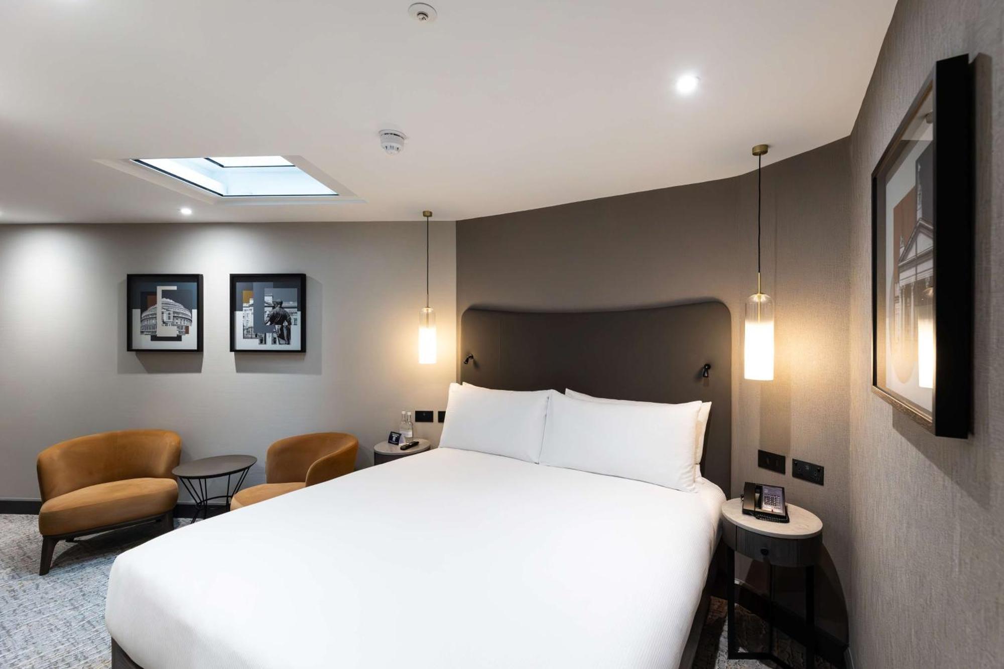 Doubletree By Hilton Victoria Londen