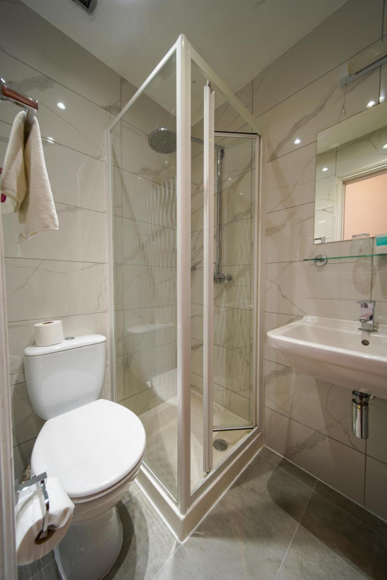 Royal Eagle 3* Londres