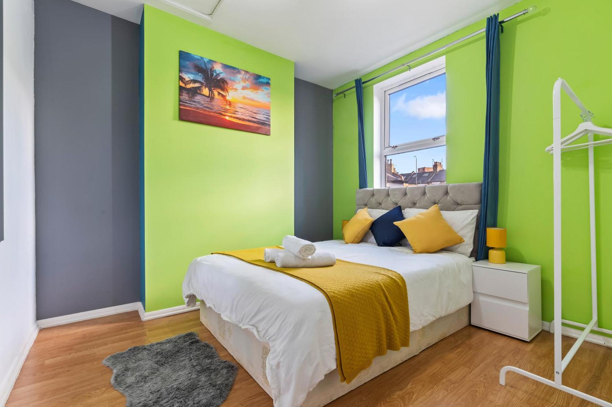 Comfy 4bed House Close To Subway Hébergement de vacances