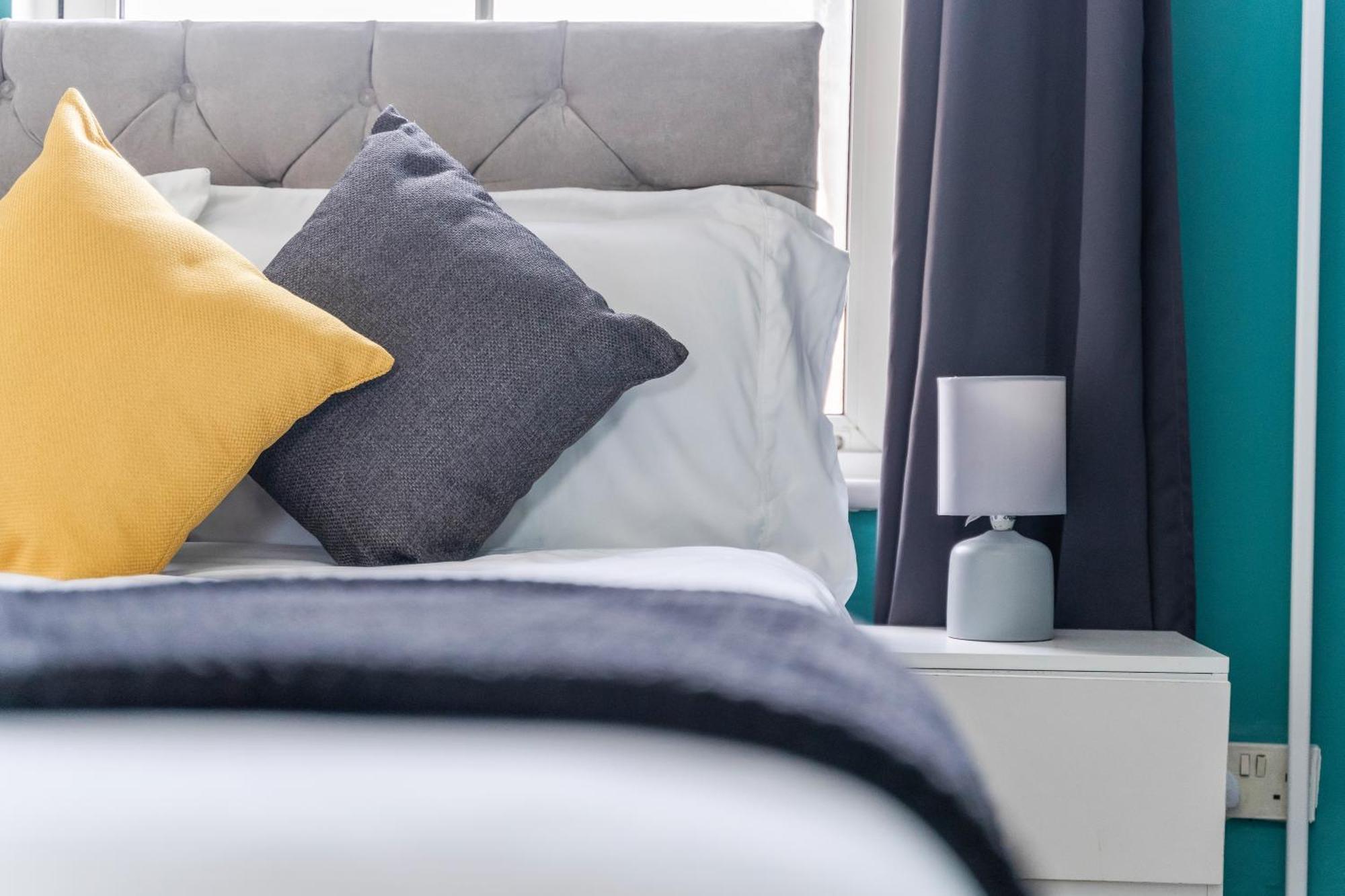 Comfy 4bed House Close To Subway Hébergement de vacances Londres