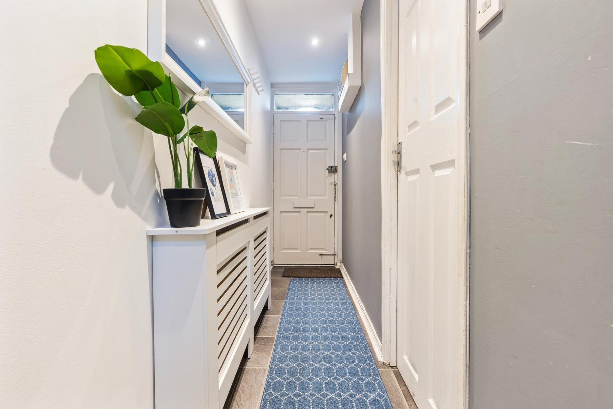 Comfy 4bed House Close To Subway Hébergement de vacances