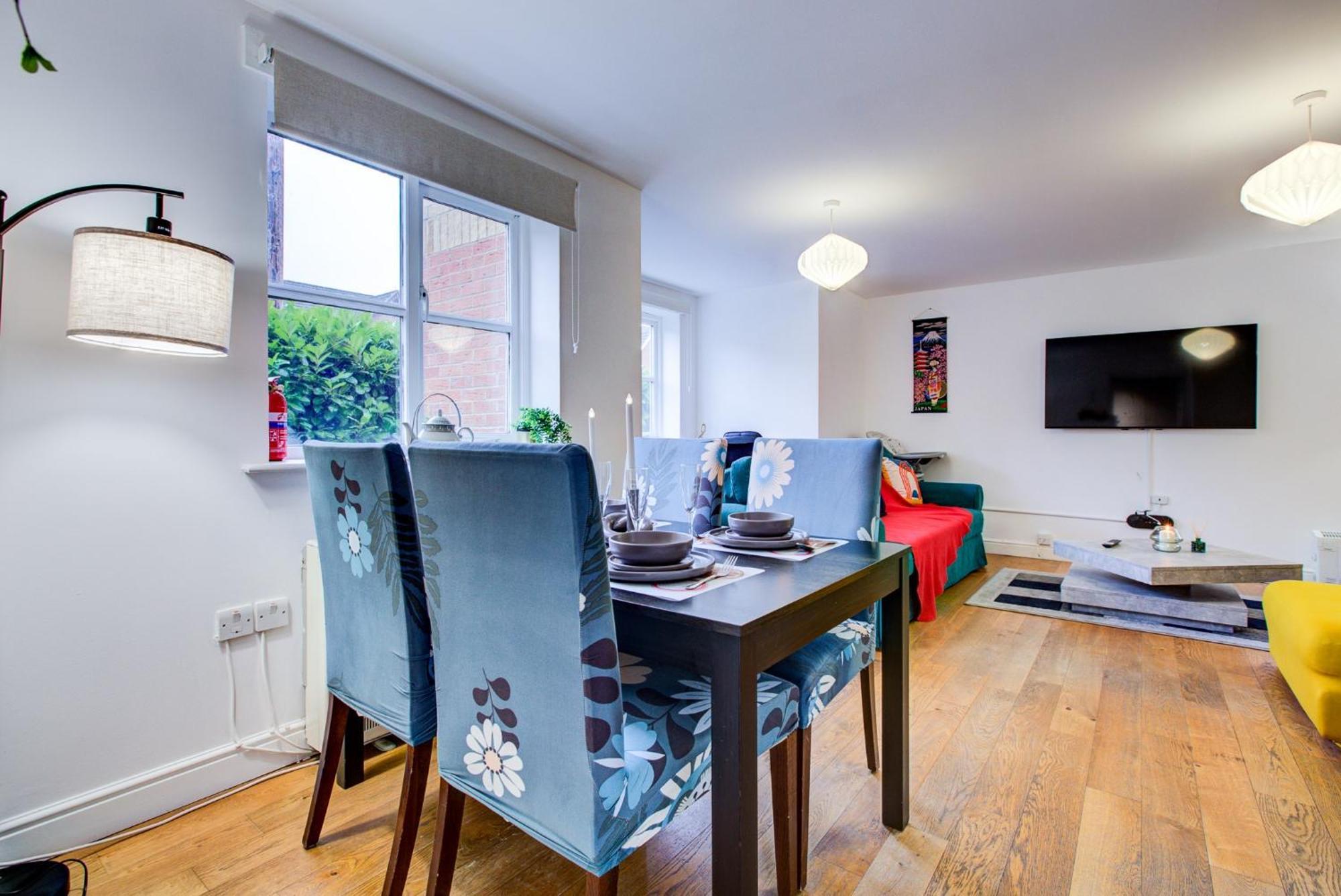 Appartement Spacious 2-bed Family With Pets Welcome *