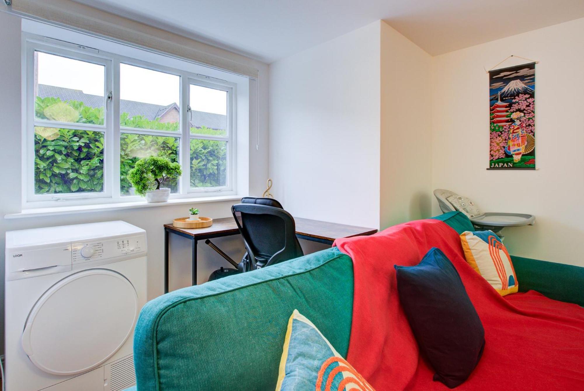 Appartement Spacious 2-bed Family With Pets Welcome Londen