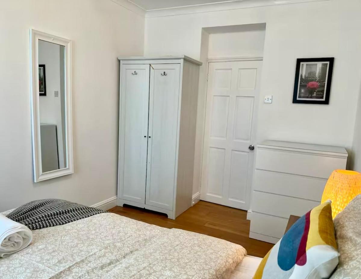 2 Bedroom Flat Bermondsey Tower Bridge Apartamento Londres