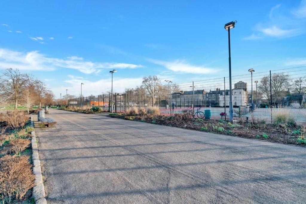 1 Bedroom Camberwell - Perfect For Long Londres