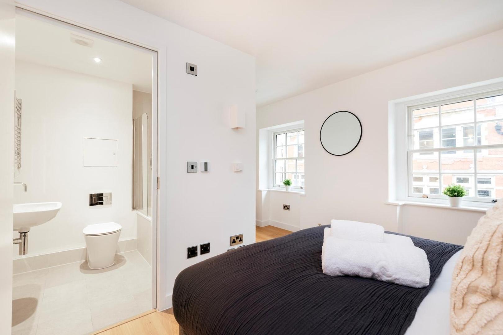 Bnbnook - Fitzrovia Duplex - Soho & Oxford Street Londres
