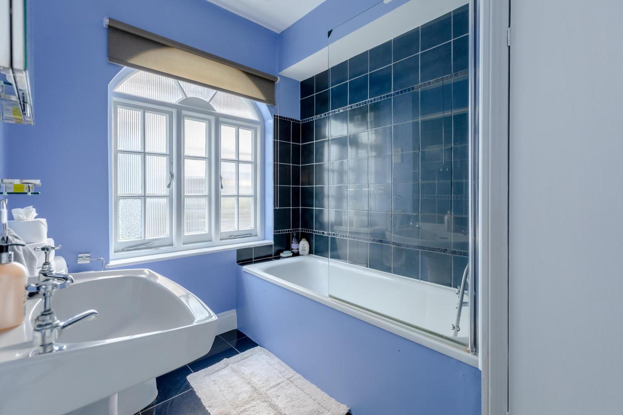 Apartment Regal Haven 4 Bed Near Buckingham Palace *