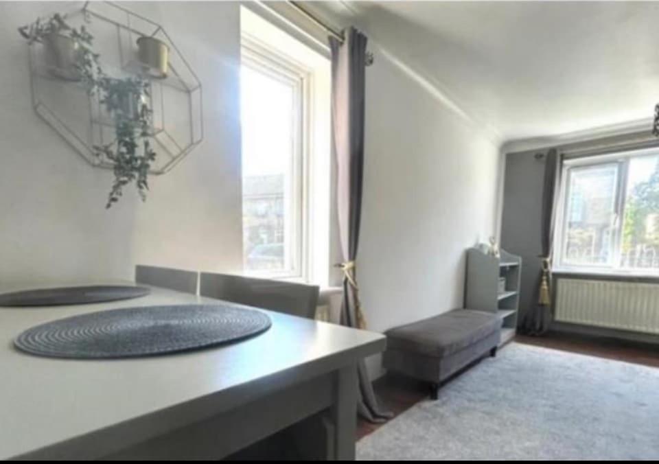 Appartement Cosy 2 Bed East