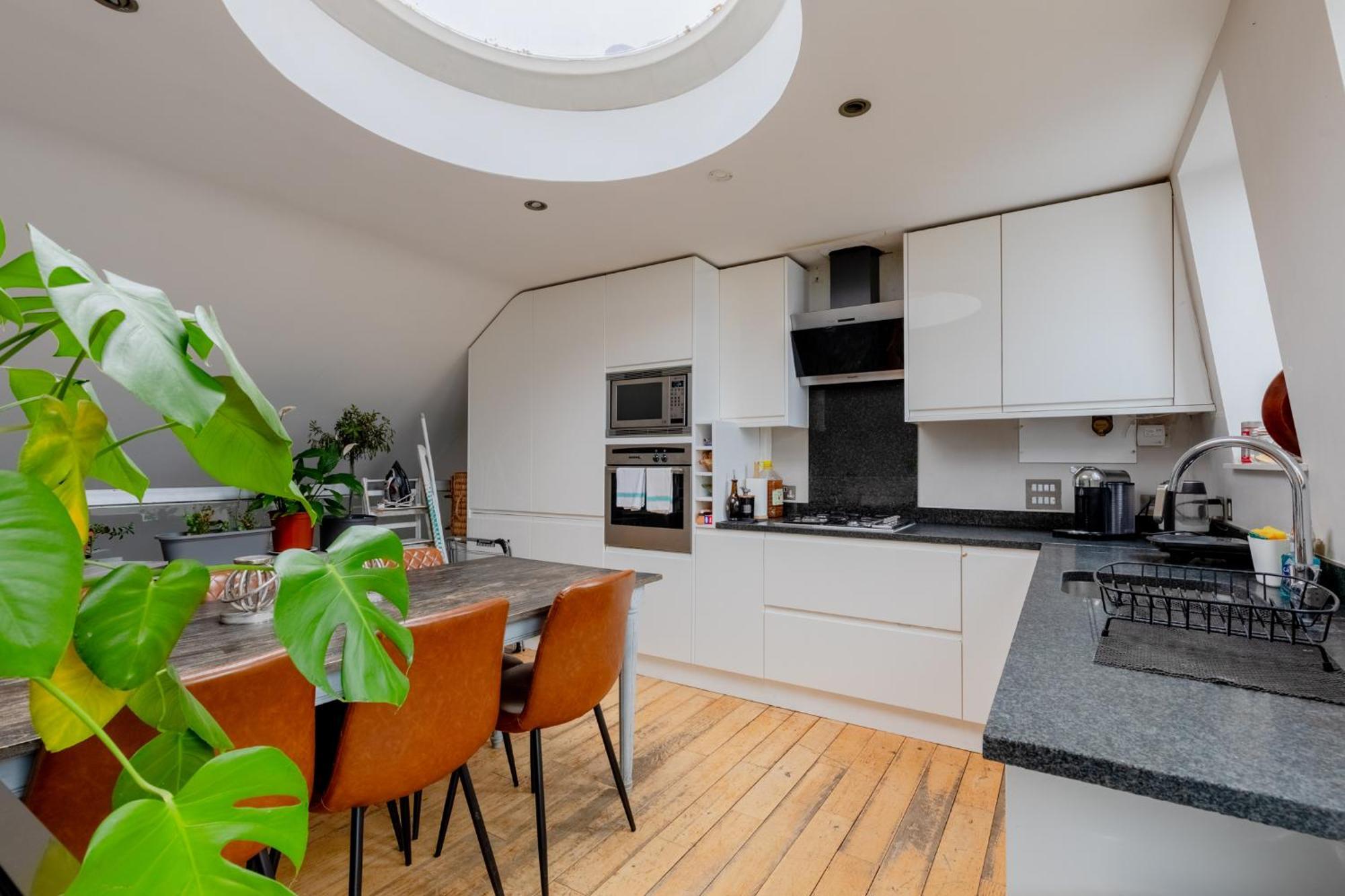 Stylish 2bd Flat In Hammersmith W Private Balcony *