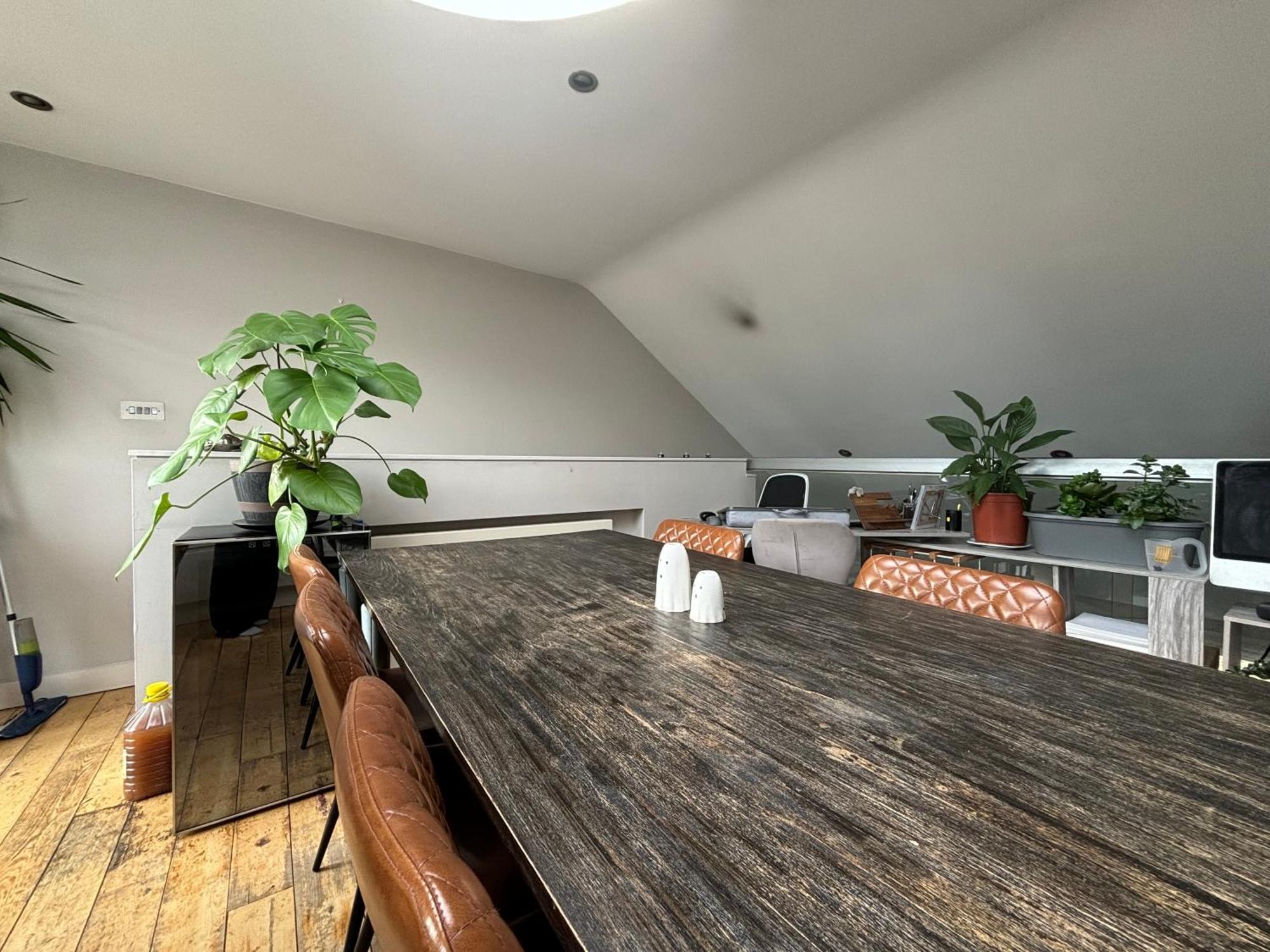 Stylish 2bd Flat In Hammersmith W Private Balcony *
