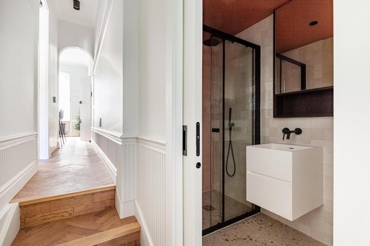 Apartment 2 Bedroom Near Victoria Station - 3