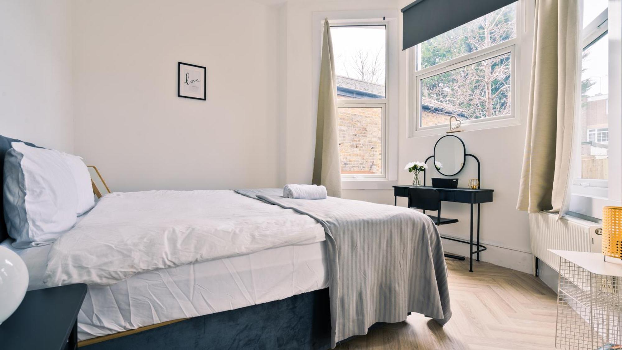Pool Table High End - 2 Bedroom Flat Appartement Londres